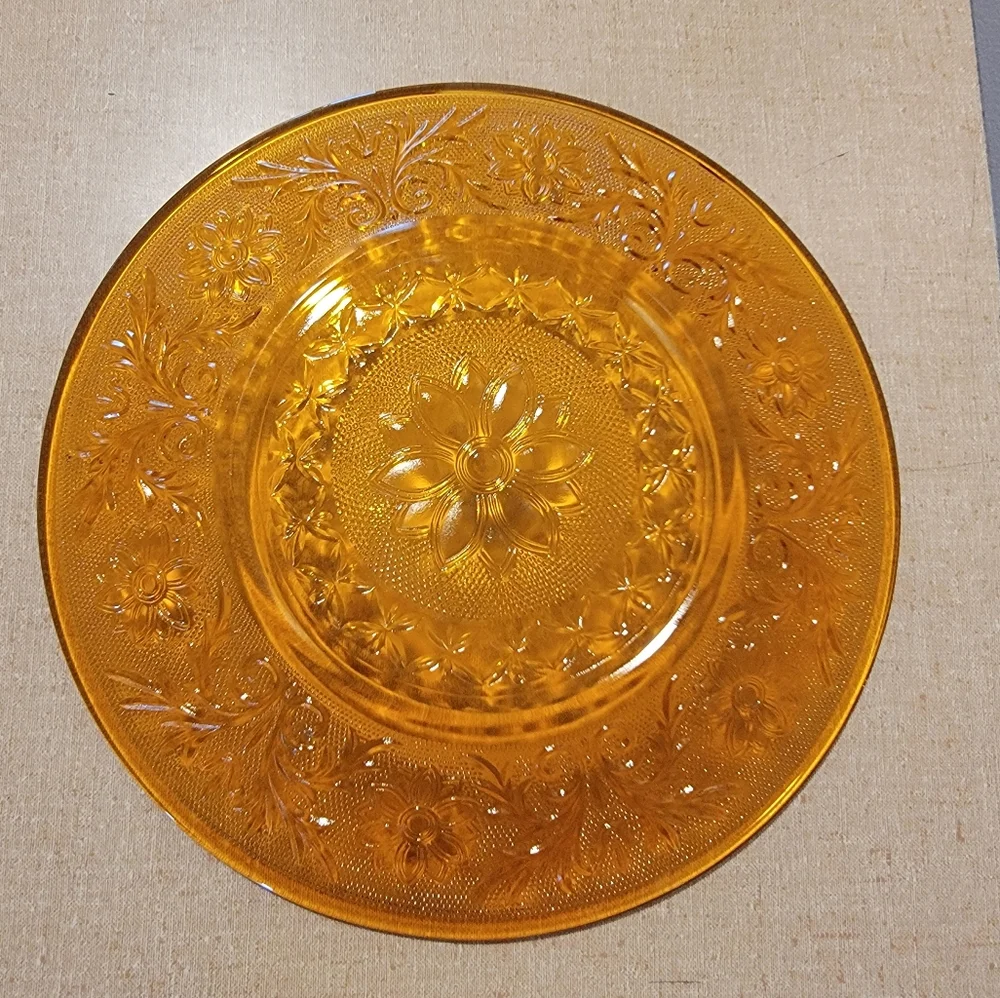 Vintage Indiana Glass Tiara Sandwich Amber 9